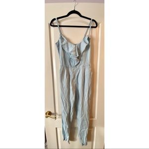 GUESS RUFFLED SLEEVELESS JUMPSUIT